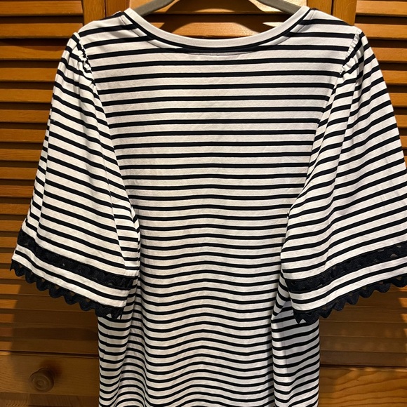 WOMENS CHICO’S 2/L DETAIL TOP - Picture 8 of 8